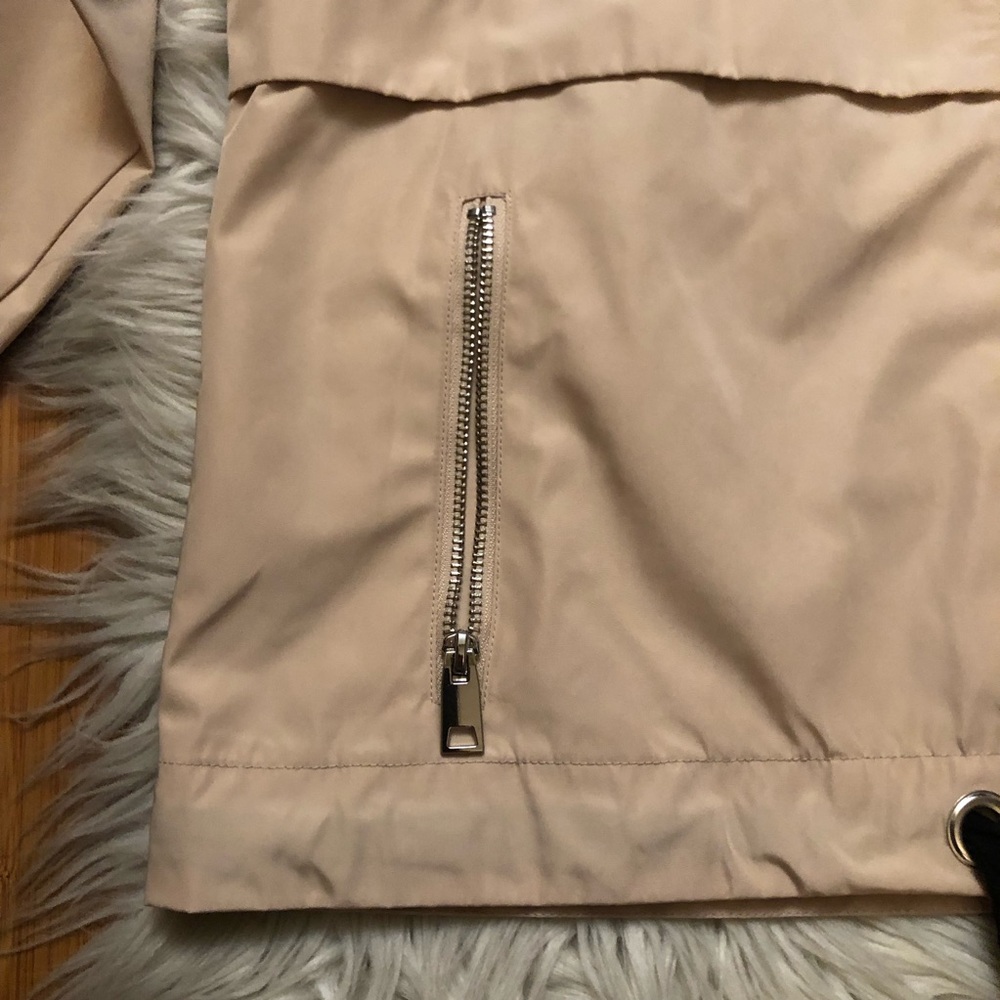 Maje Banela Colorblock Hooded Zip Up Beige Windbreaker Jacket size 38 (8 US) - Picture 7 of 14